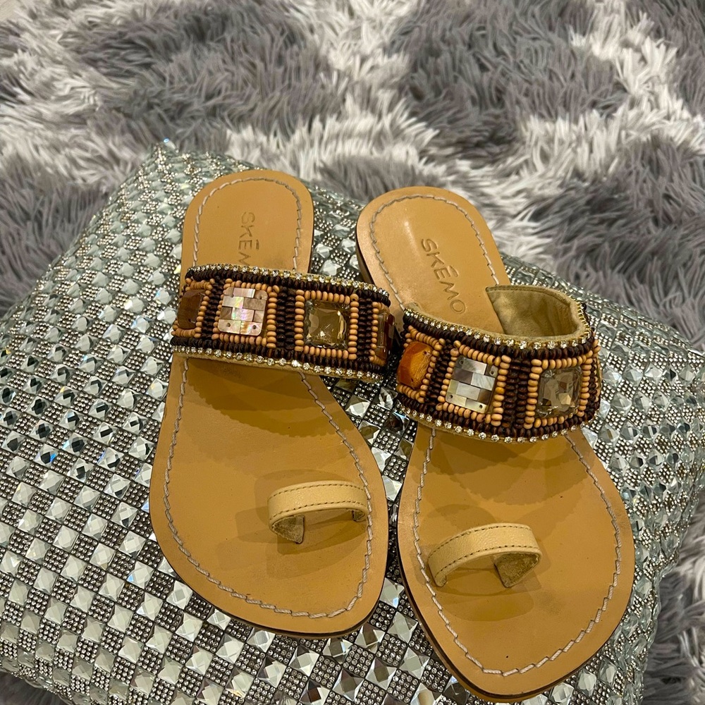 SKEMO SANDALS